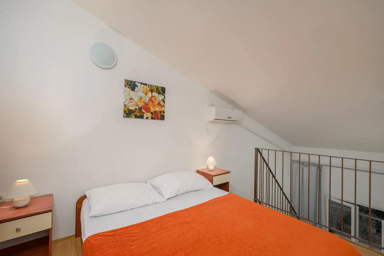 Studio Holiday Adriatic Pag Town 0*,  Horvátország